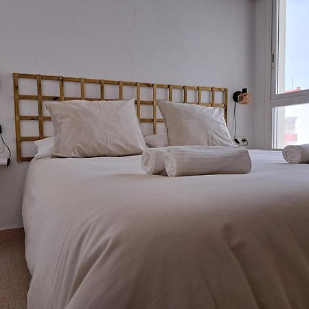 Atico Primera Linea De Playa Con Vistas Al Mar-Climatizado-Wifi-Parking 圣玛丽亚港 外观 照片